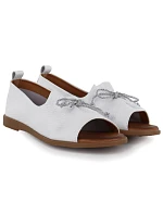 Dámské kožené polobotky s otevřenou špičkou bílé Cambell 19388 Dámské kožené polobotky s otevřenou špičkou bílé Cambell 19388