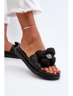 Dámské pantofle se zdobením na nízké platformě, černá cedrella Dámské pantofle se zdobením na nízké platformě, černá cedrella