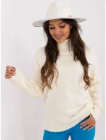 Sweter AT SW ecru model 20459144 - FPrice Sweter AT SW ecru model 20459144 - FPrice