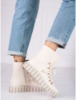 Trendy hnědé  kotníčkové boty dámské na klínku