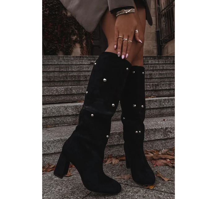 Dámské kozačky s izolací na podpatku s ozdobnými detaily černé model 21714804 - Boto