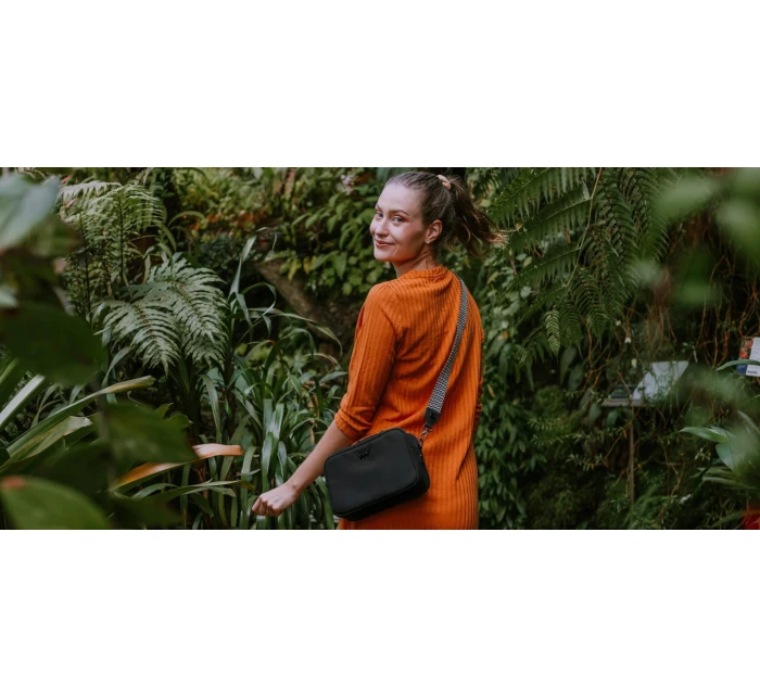 Kabelka VUCH Sigi Black