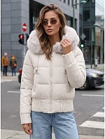 Kurtka damska zimowa pikowana z futerkiem biała model 22404788 - FashionStreet