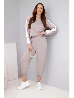 Dámský komplet s lampasem a manžetou máslový fango