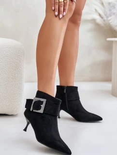 Dámské botky na jehlovém podpatku s ozdobnou sponou černé model 21671085 - Boto