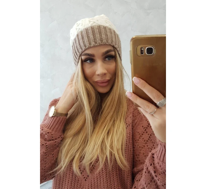 Fleecová čepice Bibiana K264 tmavě béžová+ecru Fleecová čepice Bibiana K264 tmavě béžová+ecru