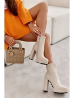 Hladké Kožené Na podpatku Béžove model 21597089 - Boto Hladké Kožené Na podpatku Béžove model 21597089 - Boto