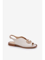 Kožené Sandály Na Plochém Podpatku S Dekorací Světle Béžové model 21685328 - Laura Messi Kožené Sandály Na Plochém Podpatku S Dekorací Světle Béžové model 21685328 - Laura Messi