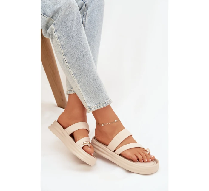 Dámské textilní pantofle s pásky a zlatým detailem světle béžové Farielle