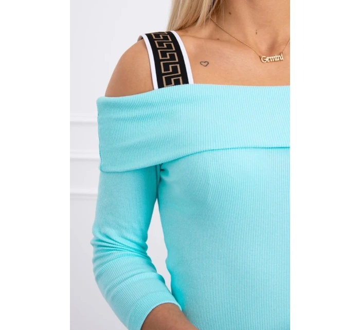 Mátové šaty se širokými ramínky