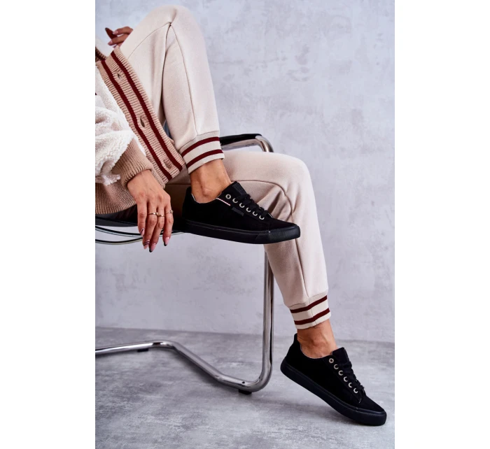 Dámské tenisky z nízkého materiálu Big Star KK274004 Černá Dámské tenisky z nízkého materiálu Big Star KK274004 Černá