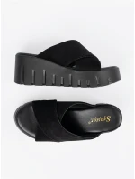 Jedinečné dámské černé  nazouváky na klínku