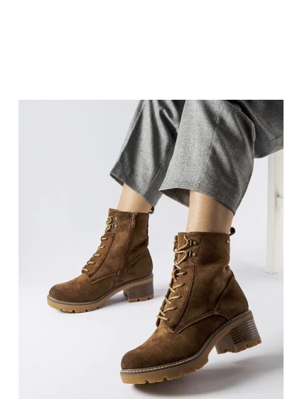 Boty na podpatku model 205853 Solea Boty na podpatku model 205853 Solea