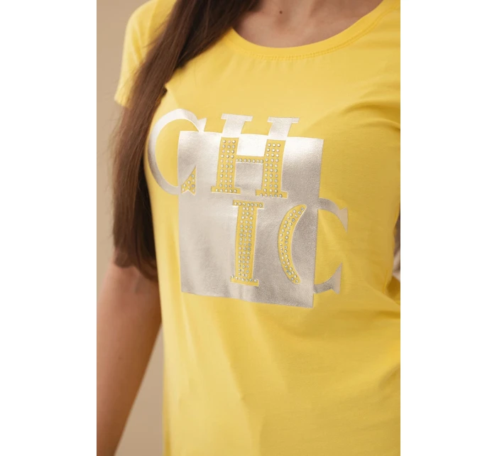 Dámské bavlněné tričko s potiskem CHIC žlutá Dámské bavlněné tričko s potiskem CHIC žlutá
