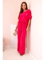 Dámský komplet z viskózy s ozdobným květem a širokými kalhotami - fuchsie Dámský komplet z viskózy s ozdobným květem a širokými kalhotami - fuchsie