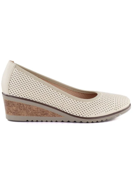 Dámské otevřené lodičky na platformě béžové barvy model 22015114 - VINCEZA Dámské otevřené lodičky na platformě béžové barvy model 22015114 - VINCEZA