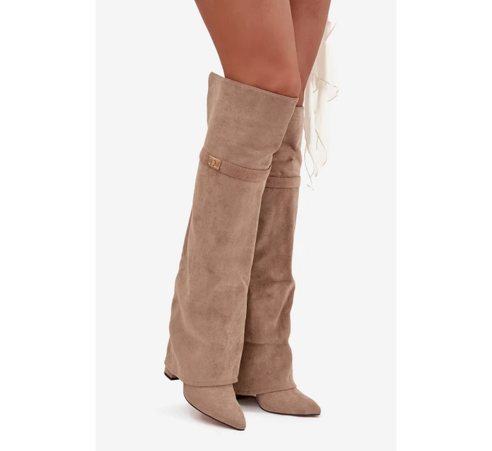 Zateplené kozačky s  dílem nad s podpatkem béžové model 21707699 - Boto