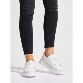 Pohodlné bílé dámské  tenisky platforma