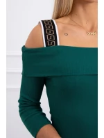 Šaty se širokými ramínky zelené