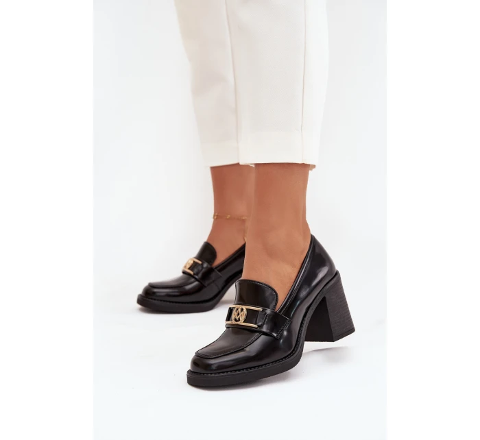 Dámské polobotky na podpatku se zlatým detailem černé model 21710793 - Boto