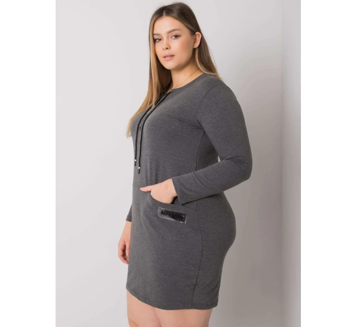 Šaty RV SK 7241.43 tmavě šedá Šaty RV SK 7241.43 tmavě šedá