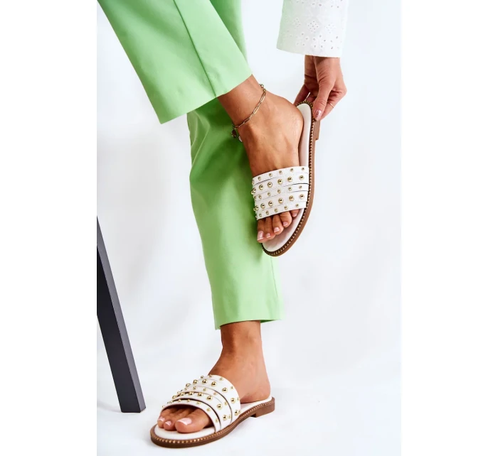 Dámské kožené pantofle s zdobením bílým Brien Dámské kožené pantofle s zdobením bílým Brien