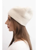 Dámská klasická hladká vlněná čepice beanie K420 béžová