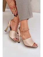 Kožené Sandály Na Jehlovém Podpatku S Ozdobným  Béžové model 21683561 - CheBello