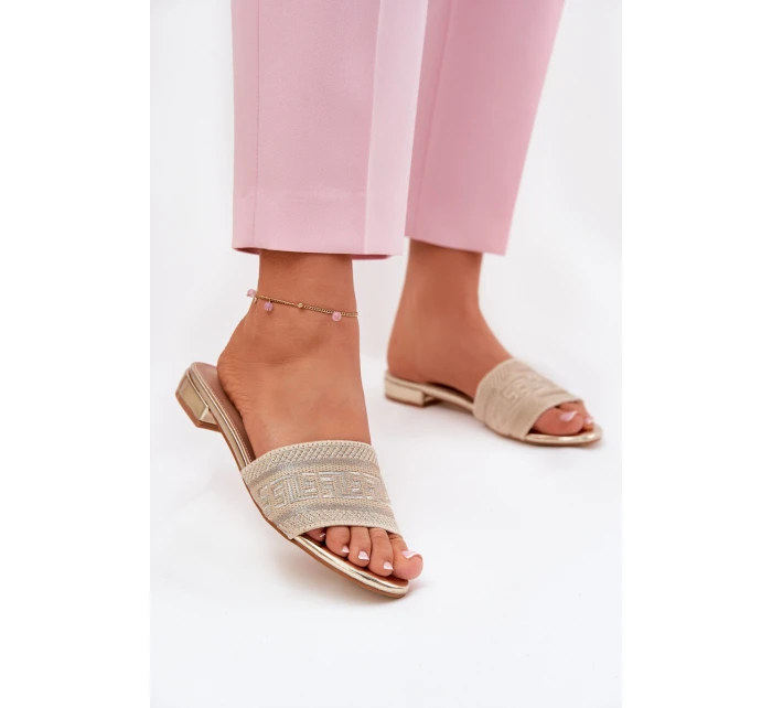 Dámské Sandály Na Plochém Podpatku Zlaté model 21688228 - Boto Dámské Sandály Na Plochém Podpatku Zlaté model 21688228 - Boto