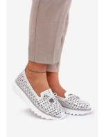 Dámské Kožené Polobotky S Ažurovým Designem Z Přírodní Kůže D&A LR51-631 Stříbrné