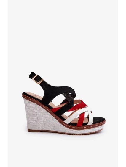 Černé sandály Ellen Strappy na klínu Černé sandály Ellen Strappy na klínu