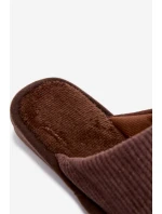 Pánské pantofle s nášivkou hnědé model 21793919 - Boto Pánské pantofle s nášivkou hnědé model 21793919 - Boto