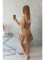 Velbloudí šaty s volánky