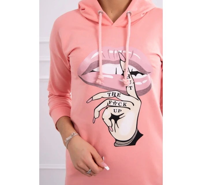 Šaty s delšími zády a barevným meruňkovým potiskem Šaty s delšími zády a barevným meruňkovým potiskem