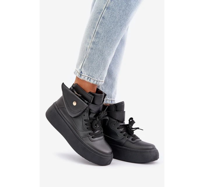 Vysoké sneakersy s kapsou na platformě černé Saramis Vysoké sneakersy s kapsou na platformě černé Saramis