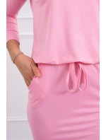 Světle růžové viskózové šaty se zavazováním v pase