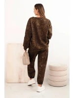 Dámský oversize komplet z viskózy s mikinou a efektem praní hnědý model 21421736 - K-Fashion Dámský oversize komplet z viskózy s mikinou a efektem praní hnědý model 21421736 - K-Fashion