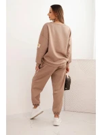 Komplet dámský máslový s volnou mikinou a kalhotami s nápisem LOVE khaki Komplet dámský máslový s volnou mikinou a kalhotami s nápisem LOVE khaki