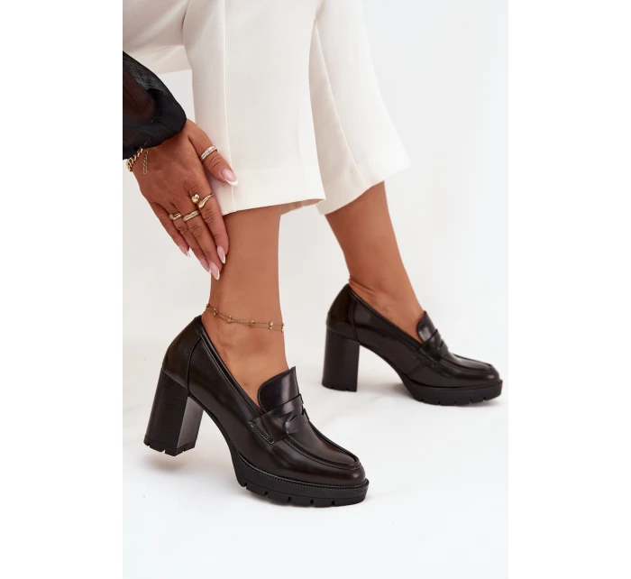 Dámské polobotky na sloupku z eko kůže čokoládové model 21710751 - Boto