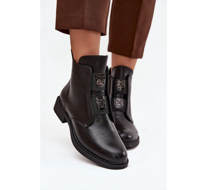 Dámské zateplené boty Tavressa – černé, s nízkým podpatkem a ozdobami Dámské zateplené boty Tavressa – černé, s nízkým podpatkem a ozdobami