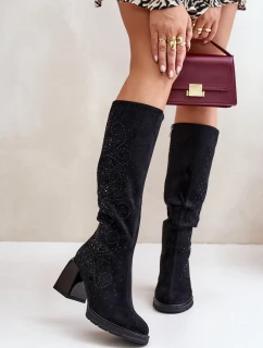 Zdobené dámské kozačky nad kolena zateplené na podpatku černé MR880-158