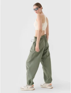 Dámské ležérní oversize padákové kalhoty 4F 4FRSS24TTROF1330-44S dámské