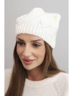 Dámská zimní čepice vlněná s ozdobnými krystalky K461 ecru