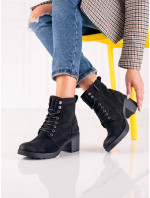 Zajímavé  kotníčkové boty černé dámské na širokém podpatku