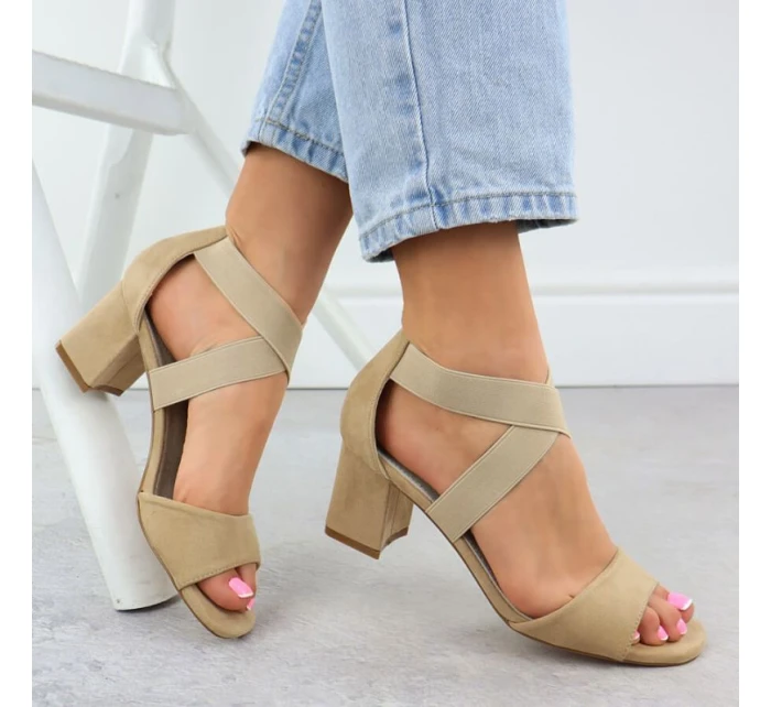 Dámské sandály na podpatku béžové Filippo DS6920