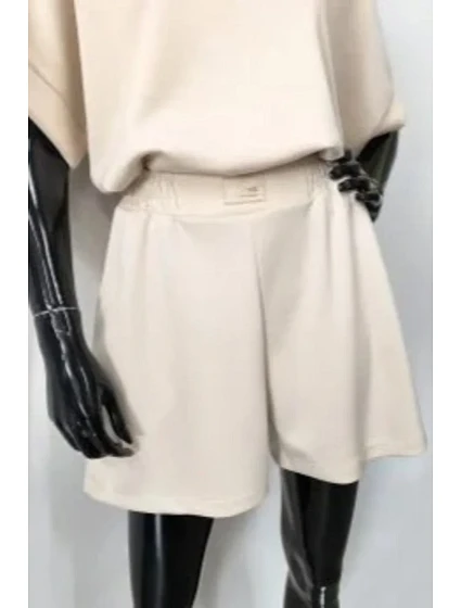 model 21185725 ŠORTKY - OFF PINK