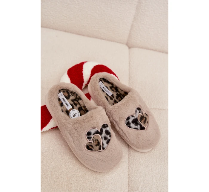 Kožešinové pantofle se srdíčky béžové Amandra Kožešinové pantofle se srdíčky béžové Amandra