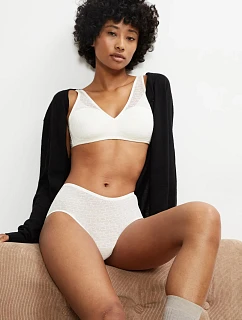 TRIUMPH Signature Sheer - Maxi kalhotky s lichotivým krajkovým lemem Triumph