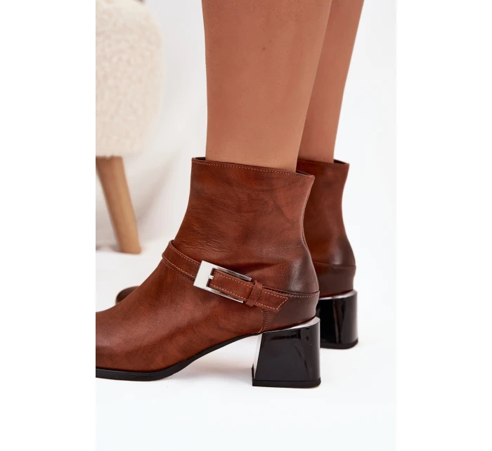 Dámské botky Zazoo – kožené, na podpatku s přezkou, hnědé Dámské botky Zazoo – kožené, na podpatku s přezkou, hnědé