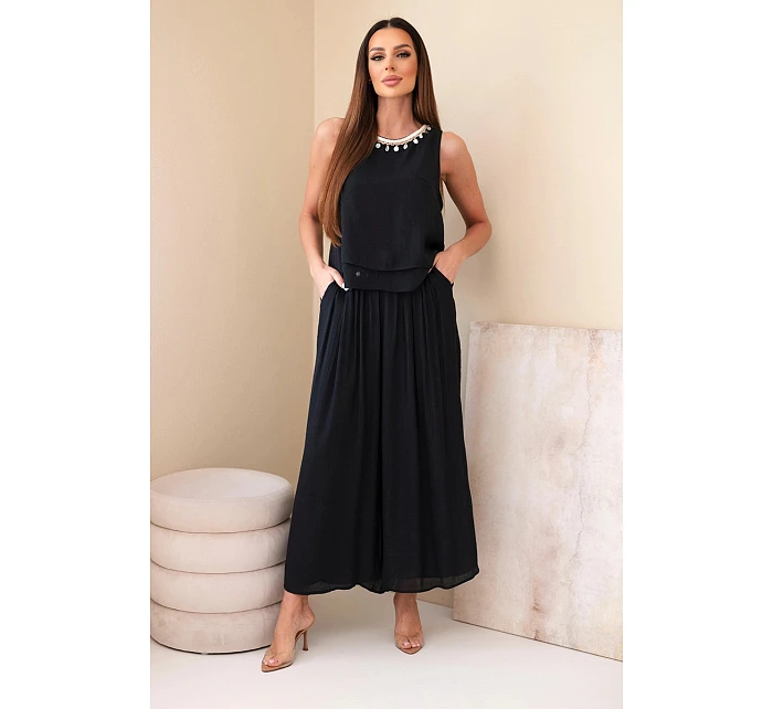 Dámský komplet z viskózy s topem bez rukávů a širokými kalhotami s ozdobným zakončením černý